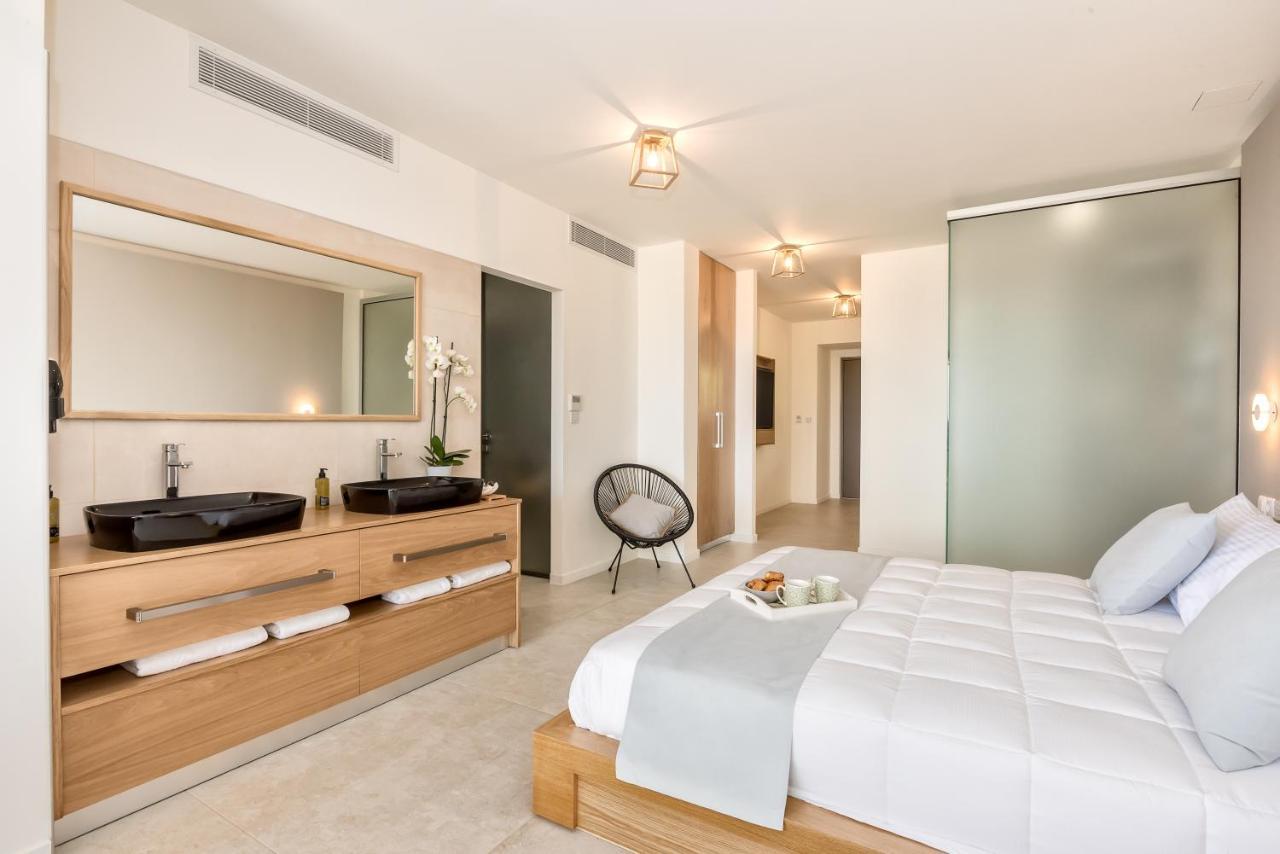 Lilium Luxury 3* Agia Marina