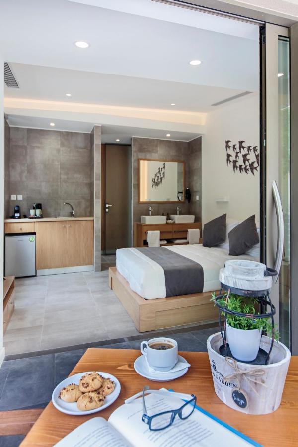 Lilium Luxury 3* Agia Marina