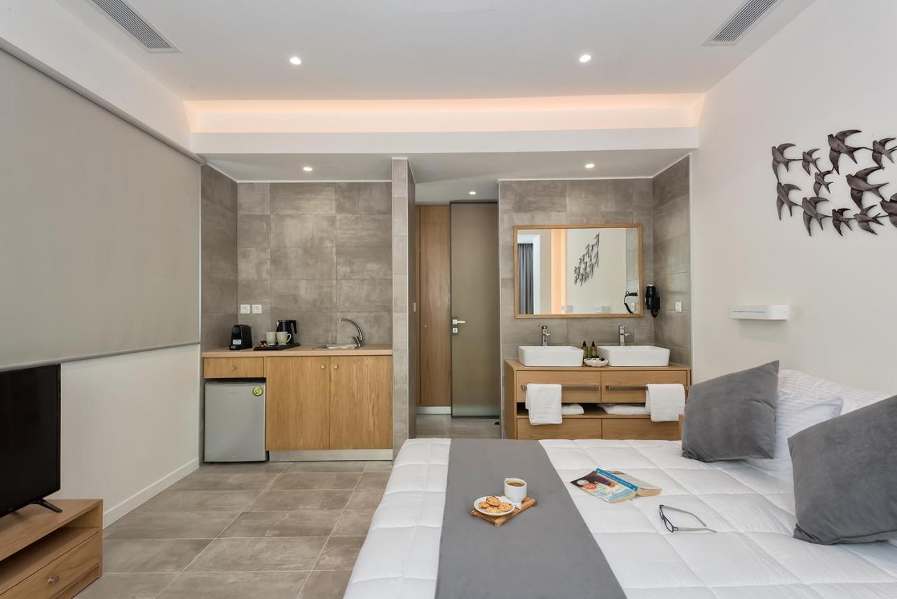 Lilium Luxury 3* Agia Marina